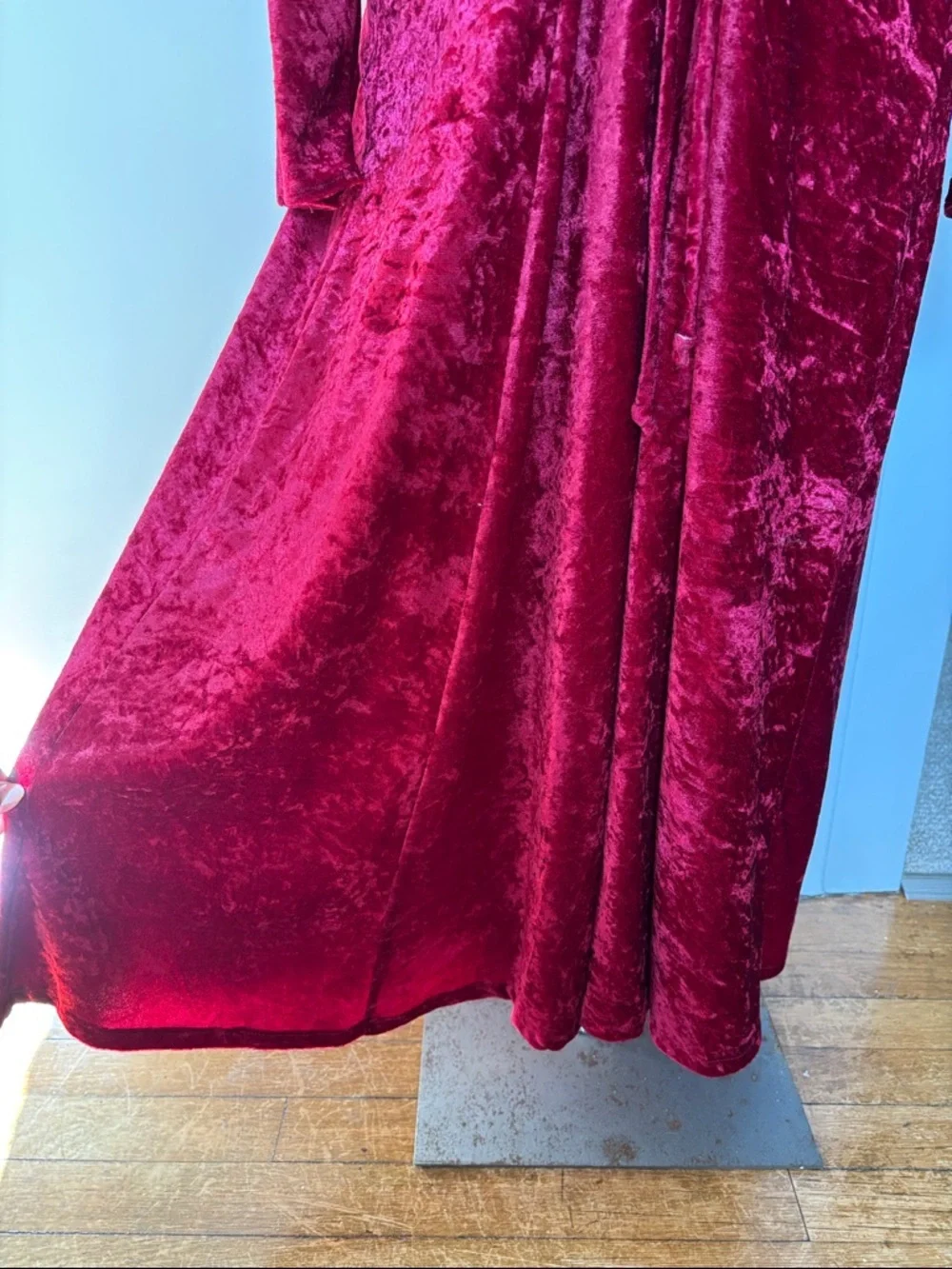 Vintage Red Crushed Velvet Long Sleeve Full Button-Front Corset Back